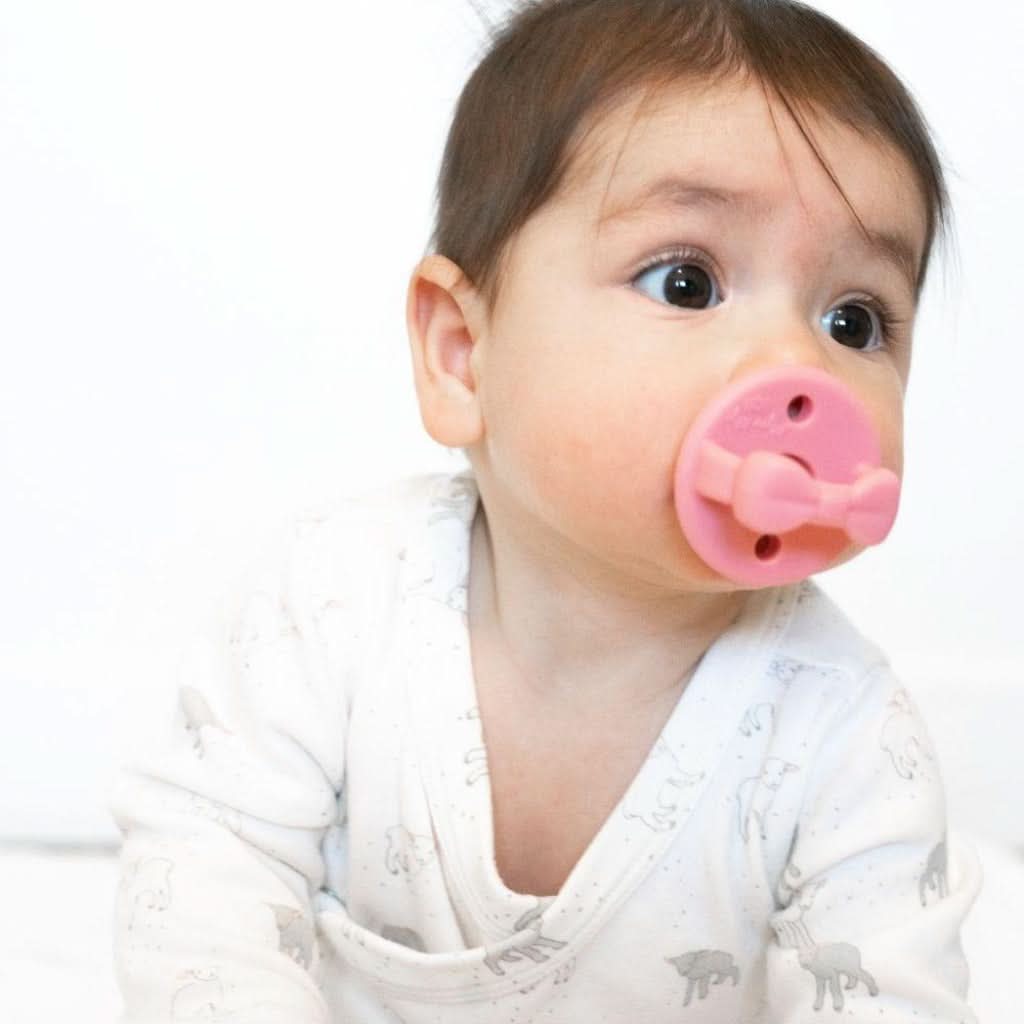 Itzy Paci™ Orthodontic Silicone Pacifier 0-6M - Image 18