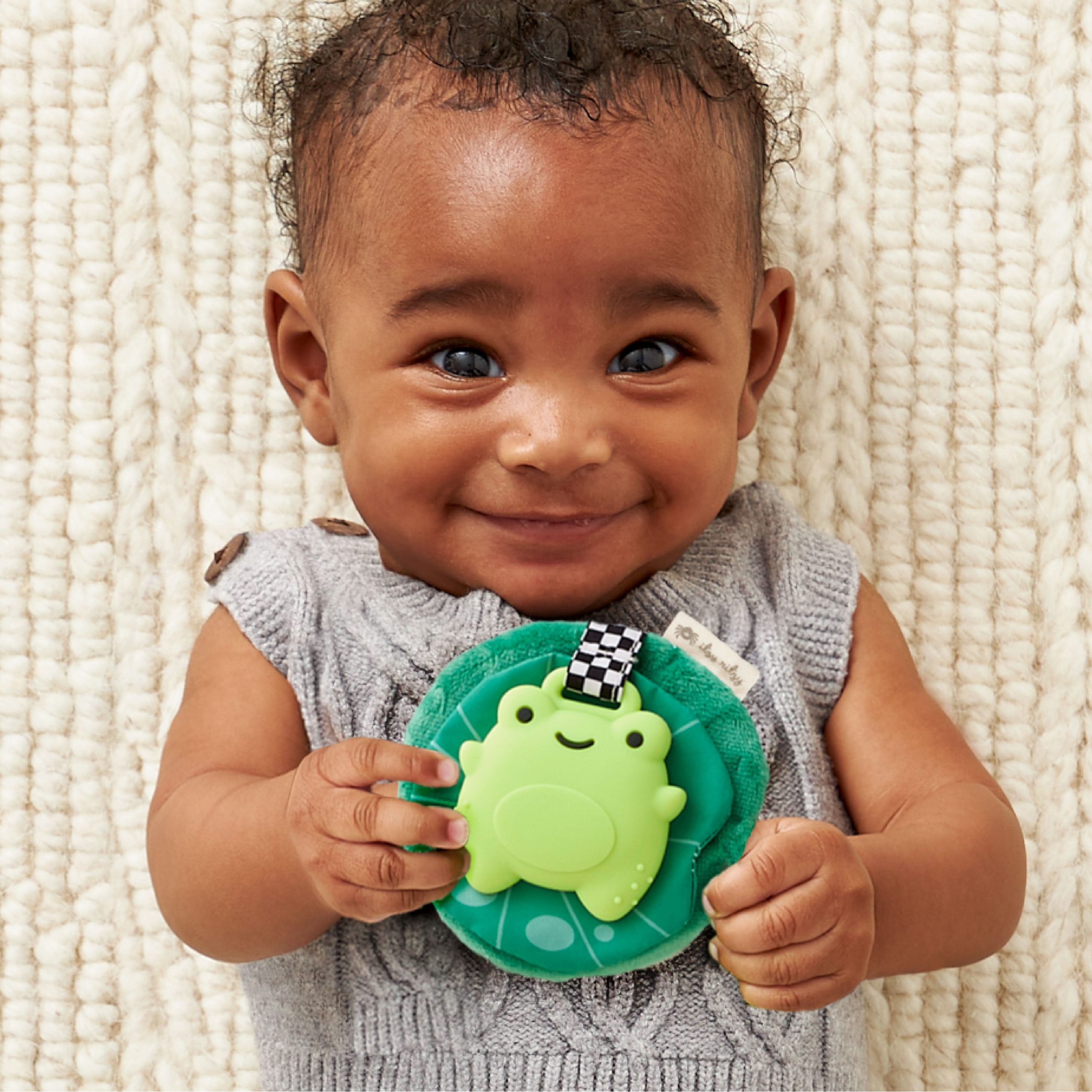 Teensy Crinkle™ Sensory Teether - Image 5